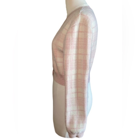 Love Tree Women's Classic Cropped long sleeves Cardigan Sweater plaid casual. - Picture 5 of 12